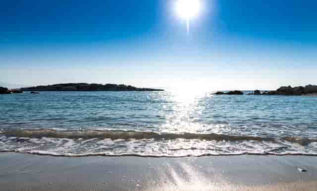 皮肤黑的男士时尚穿衣搭配技巧