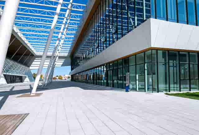 迷你店快时尚女装陈列技巧